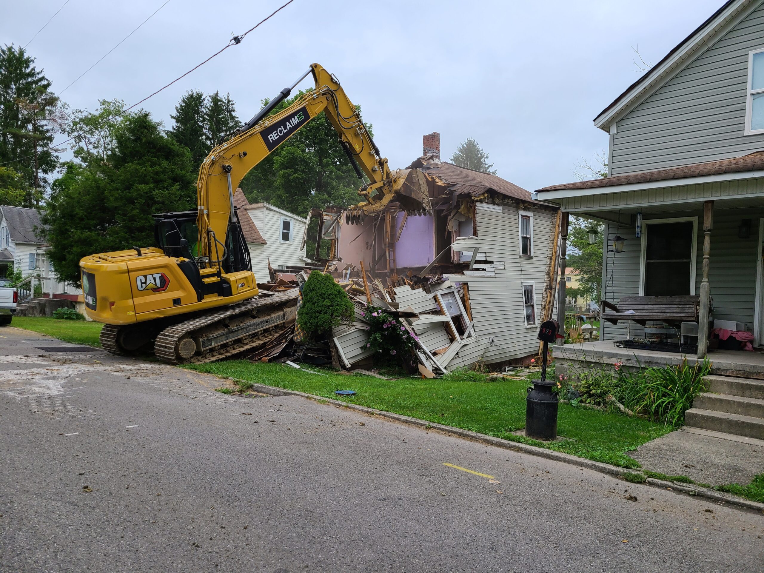 Elkins Using State Grant Funds to Demolish Properties
